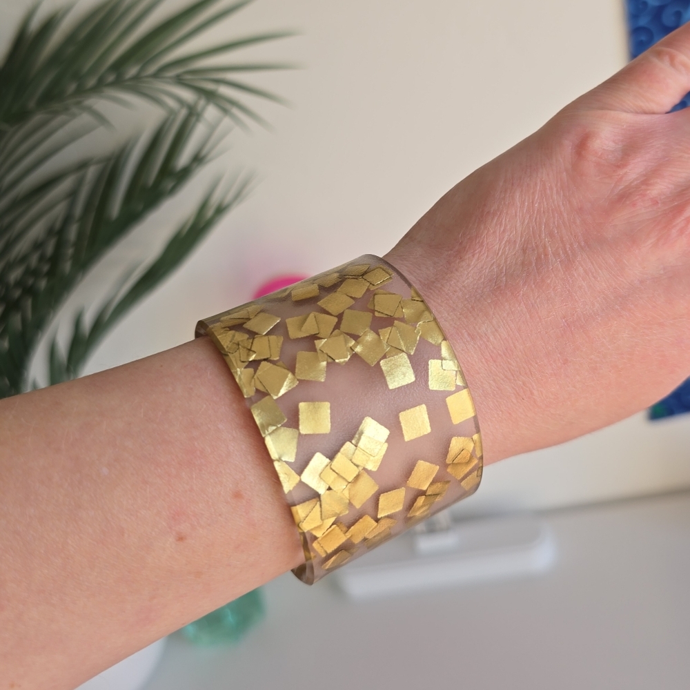 Unsigned Gold Foil & Matte Textured Clear Acrylic Wide Cuff Bracelet 1 3/4" Wide